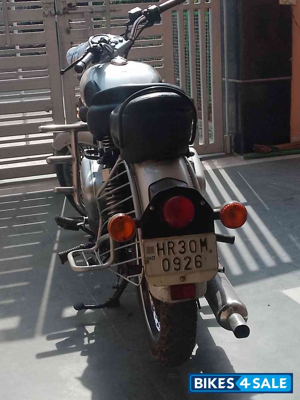 Silver Royal Enfield Classic 350