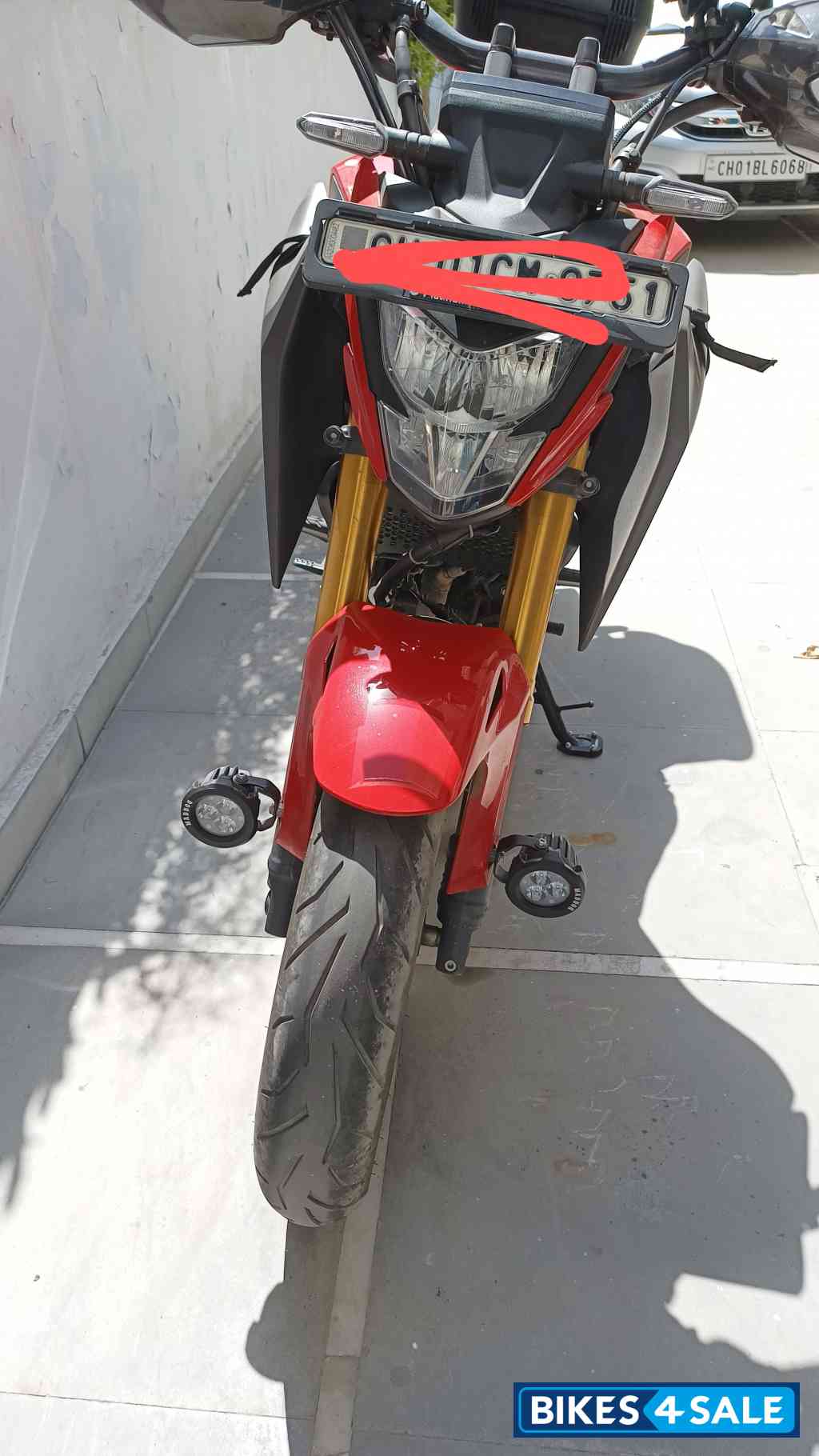 Red Honda CB300F Deluxe Pro