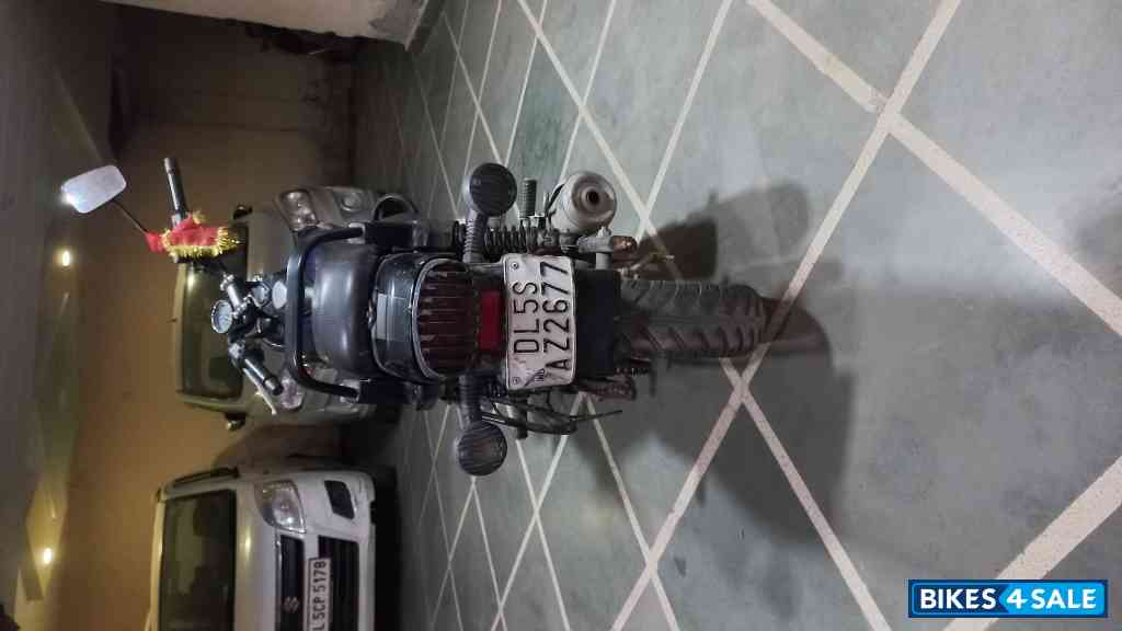 Bajaj Avenger Street 150