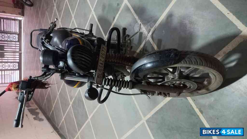 Bajaj Avenger Street 150
