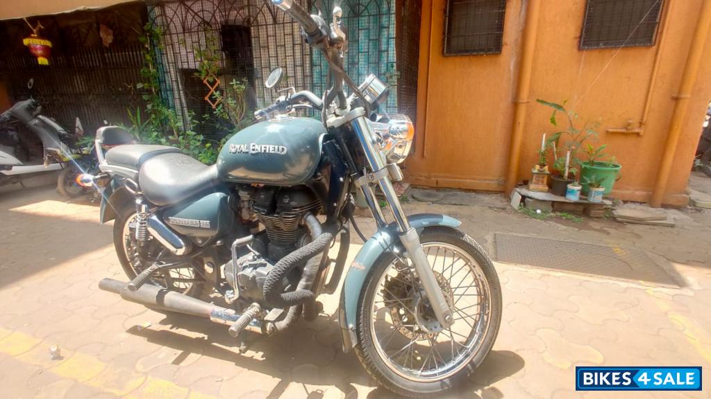 Asphalt Green Royal Enfield Thunderbird 350 Asphalt Green Royal Enfield Thunderbird 350