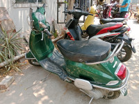 Green Vespa VXL 150