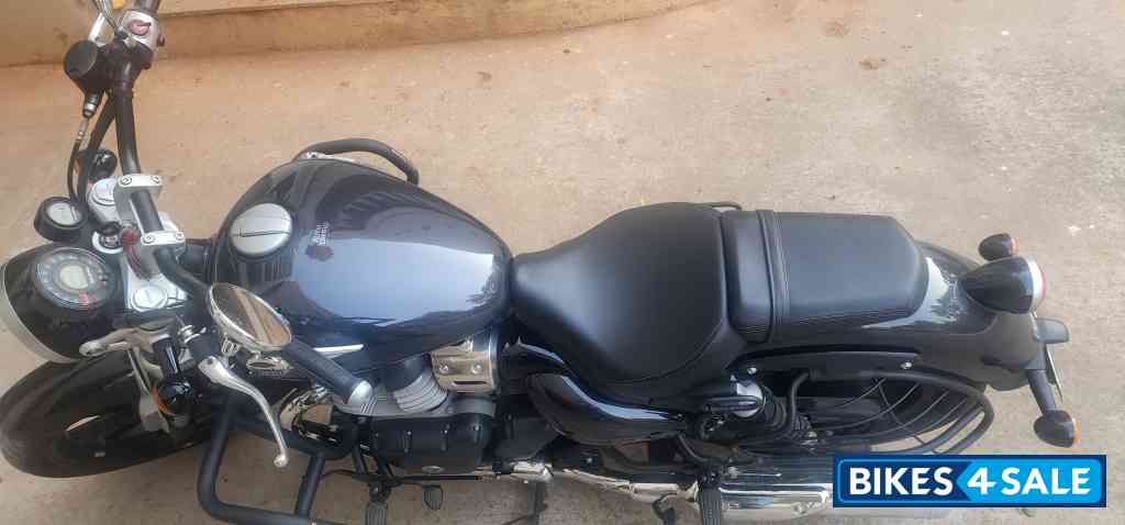 Royal Enfield Super Meteor 650