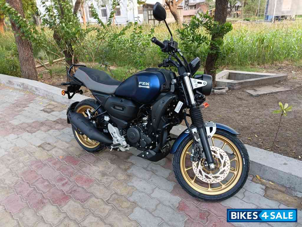 Yamaha FZ-X