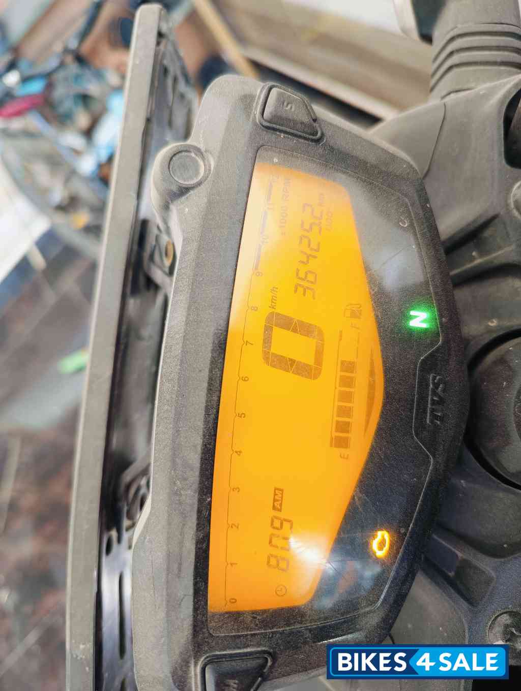 TVS Apache RTR 160 4V