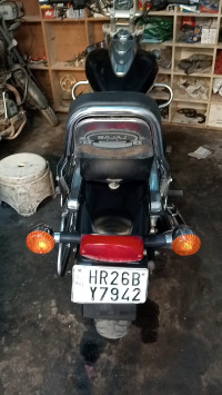 Bajaj Avenger 220 DTS-i