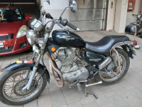 Black Royal Enfield Thunderbird TwinSpark 350