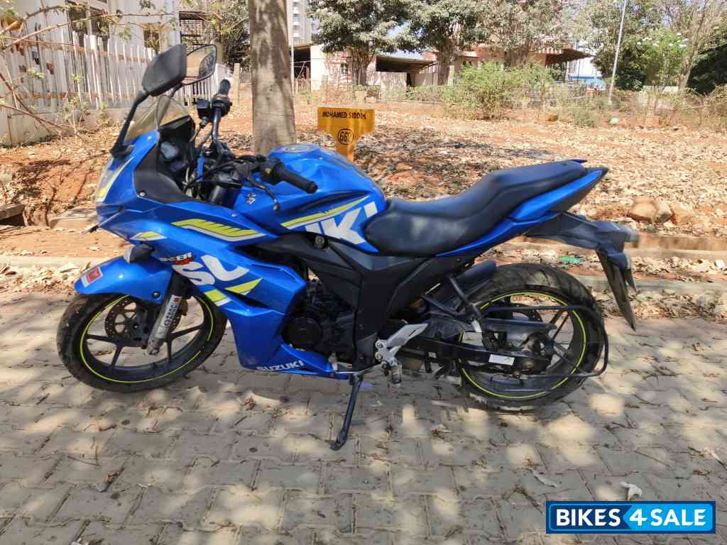 Suzuki Gixxer SF