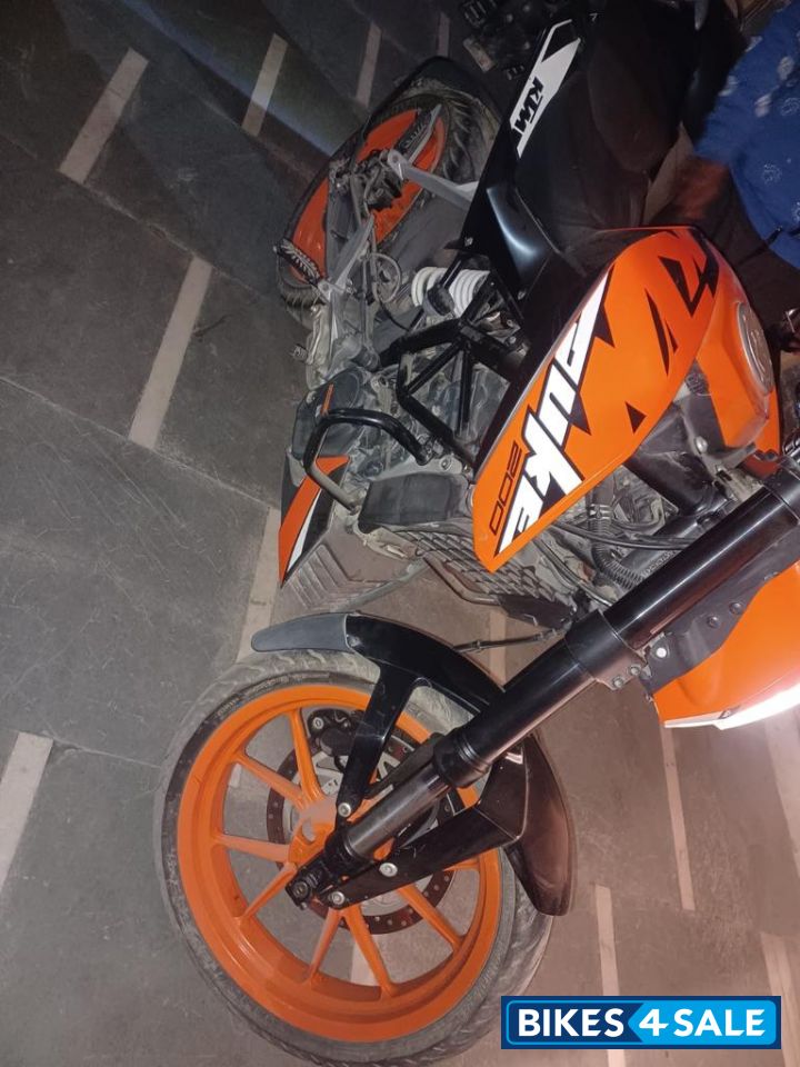 KTM Duke 200 ABS