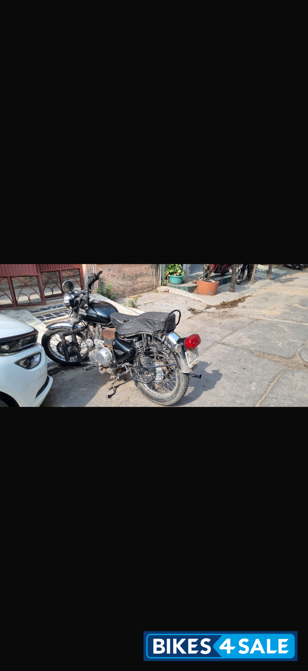 Black Royal Enfield Bullet Electra