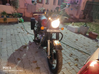 Red Royal Enfield Classic 350 Redditch Red