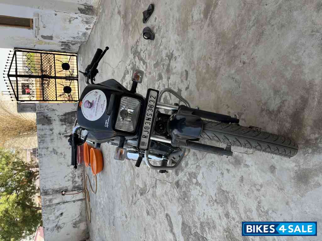 Black And Accent Hero Splendor Plus Xtec