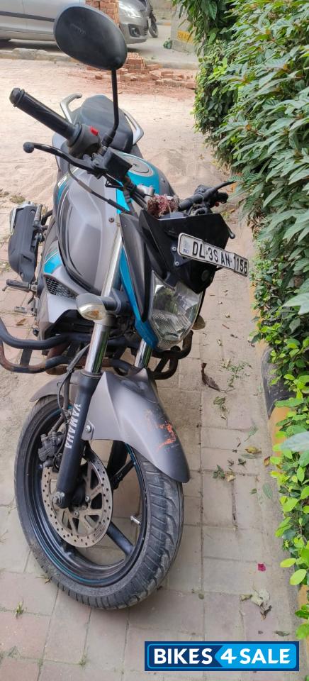 Yamaha FZ1 Yamaha FZ1