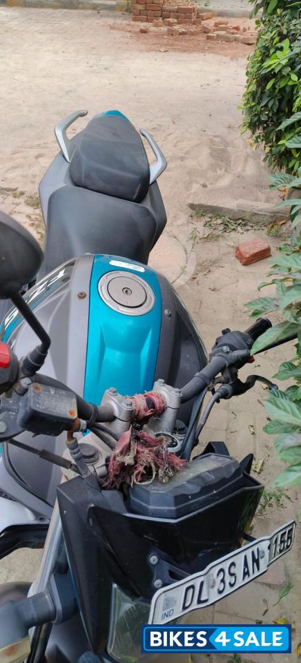 Yamaha FZ1 Yamaha FZ1