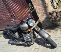 Gunmetal Grey Royal Enfield Classic Gunmetal Grey