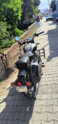 Gunmetal Grey Royal Enfield Classic Gunmetal Grey