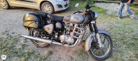 Gunmetal Grey Royal Enfield Classic Gunmetal Grey
