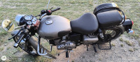 Gunmetal Grey Royal Enfield Classic Gunmetal Grey