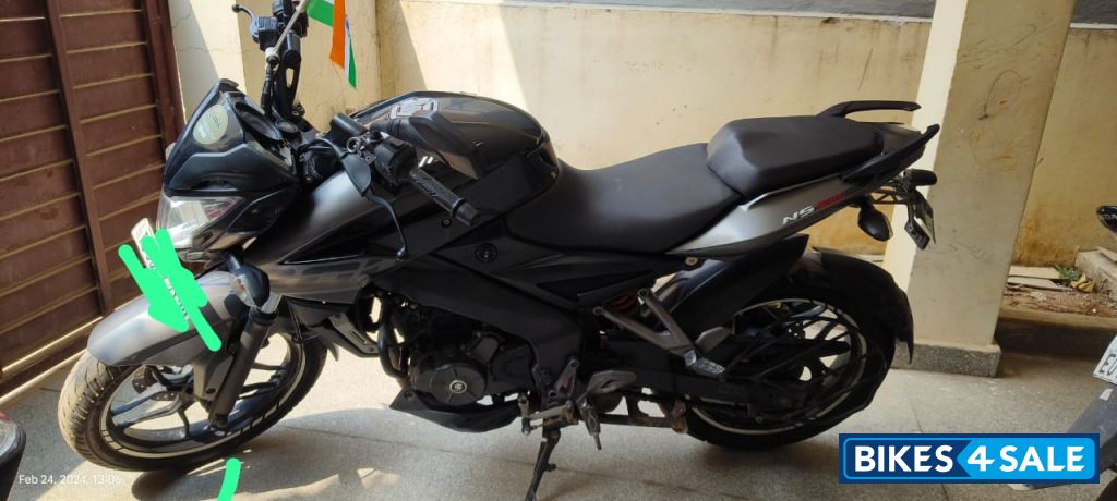 Bajaj Pulsar NS200