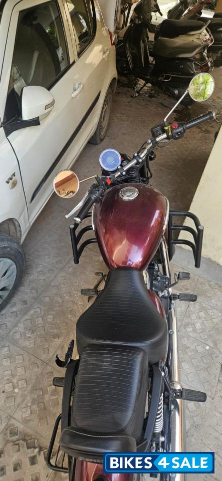 Stellar Red Royal Enfield Meteor 350 Stellar