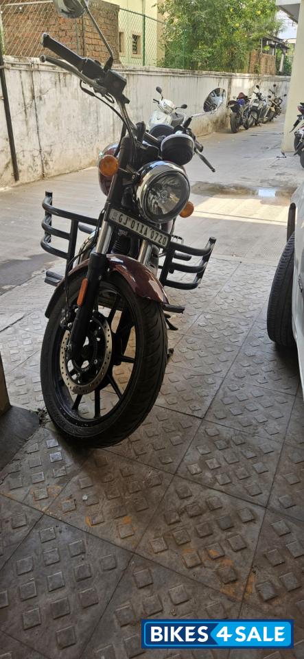 Stellar Red Royal Enfield Meteor 350 Stellar