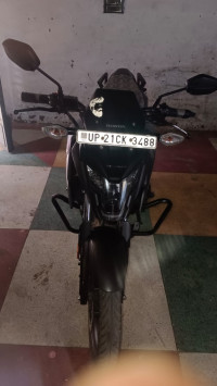 Grey Honda XBlade BS6