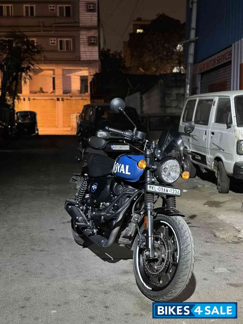 Royal Enfield Hunter 350 Metro