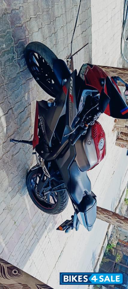 Yamaha YZF R15 V3