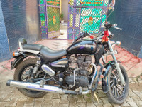 Black Royal Enfield Thunderbird TwinSpark 350