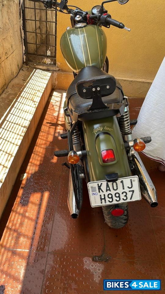 Jawa 42 Dual Channel ABS Orion Red