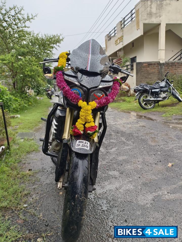 Mahindra Mojo