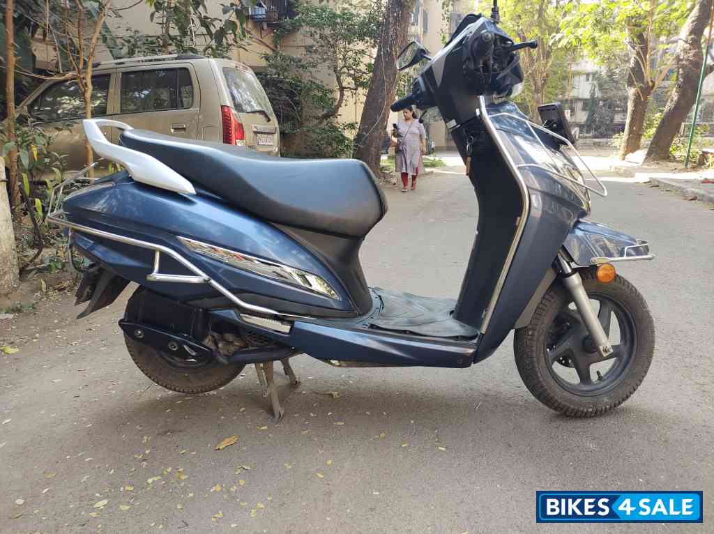 Metalic Blue Honda Activa 6G Dlx Metalic Blue Honda Activa 6G Dlx