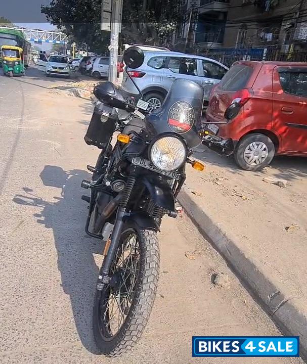 Granite Black Royal Enfield Himalayan BS VI