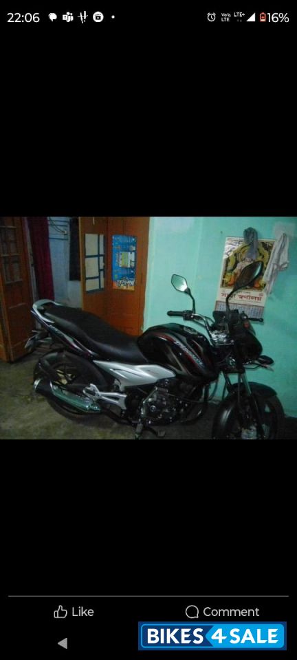 Black Bajaj Discover 125 ST
