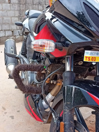 Bajaj Pulsar 220F 2021 Model