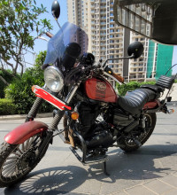 Royal Enfield Thunderbird 500
