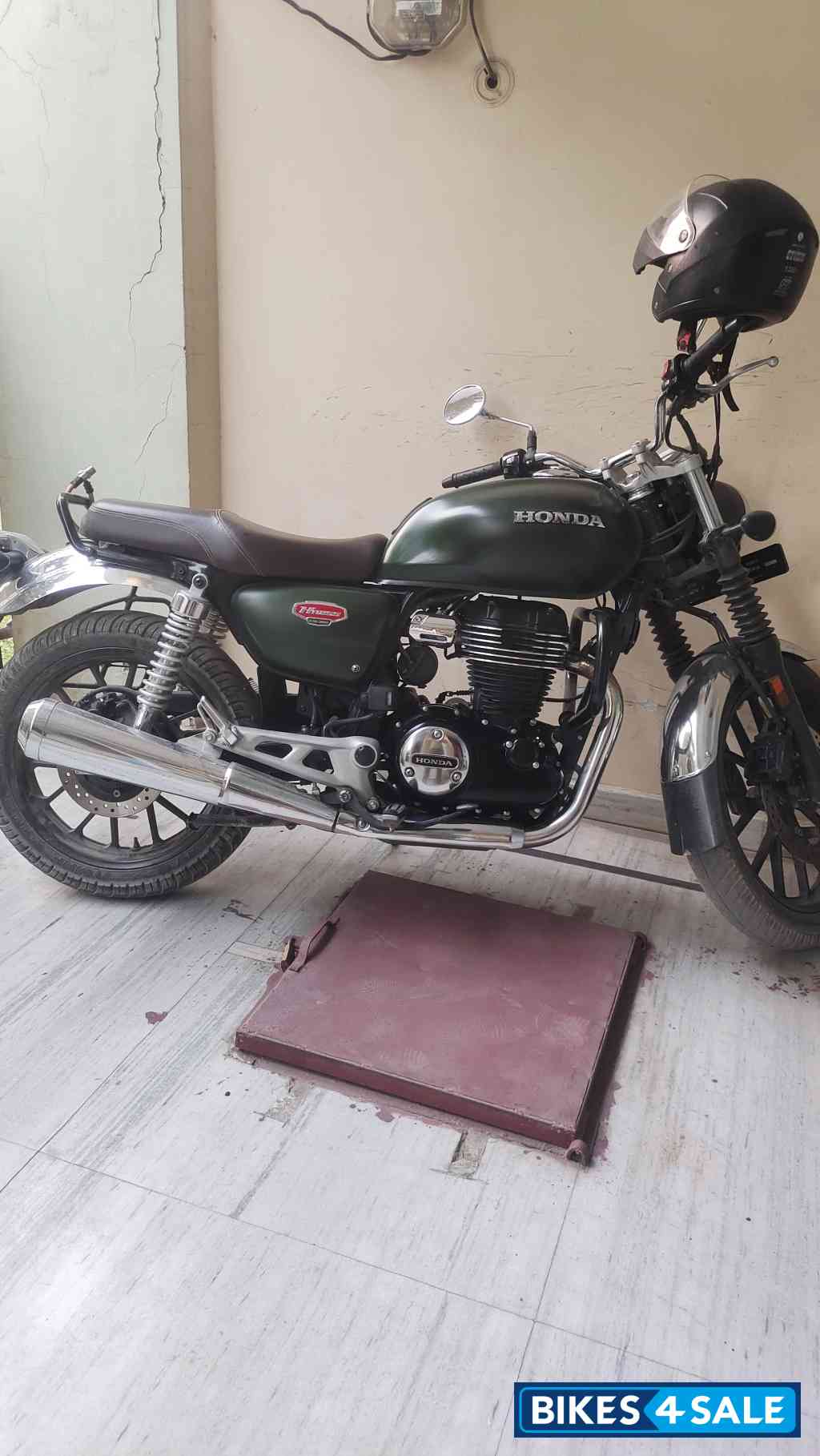 Honda CB350 DLX