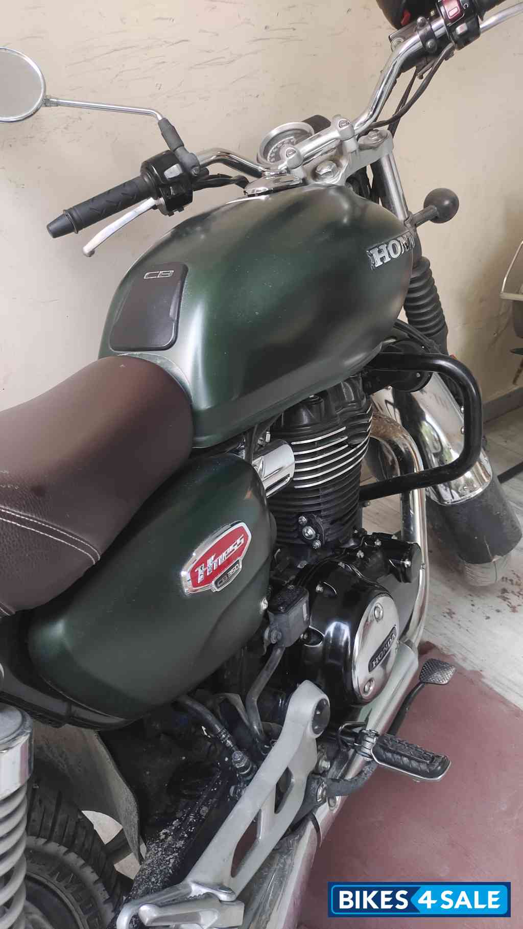 Honda CB350 DLX