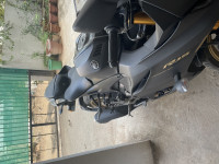 Yamaha R15 V4