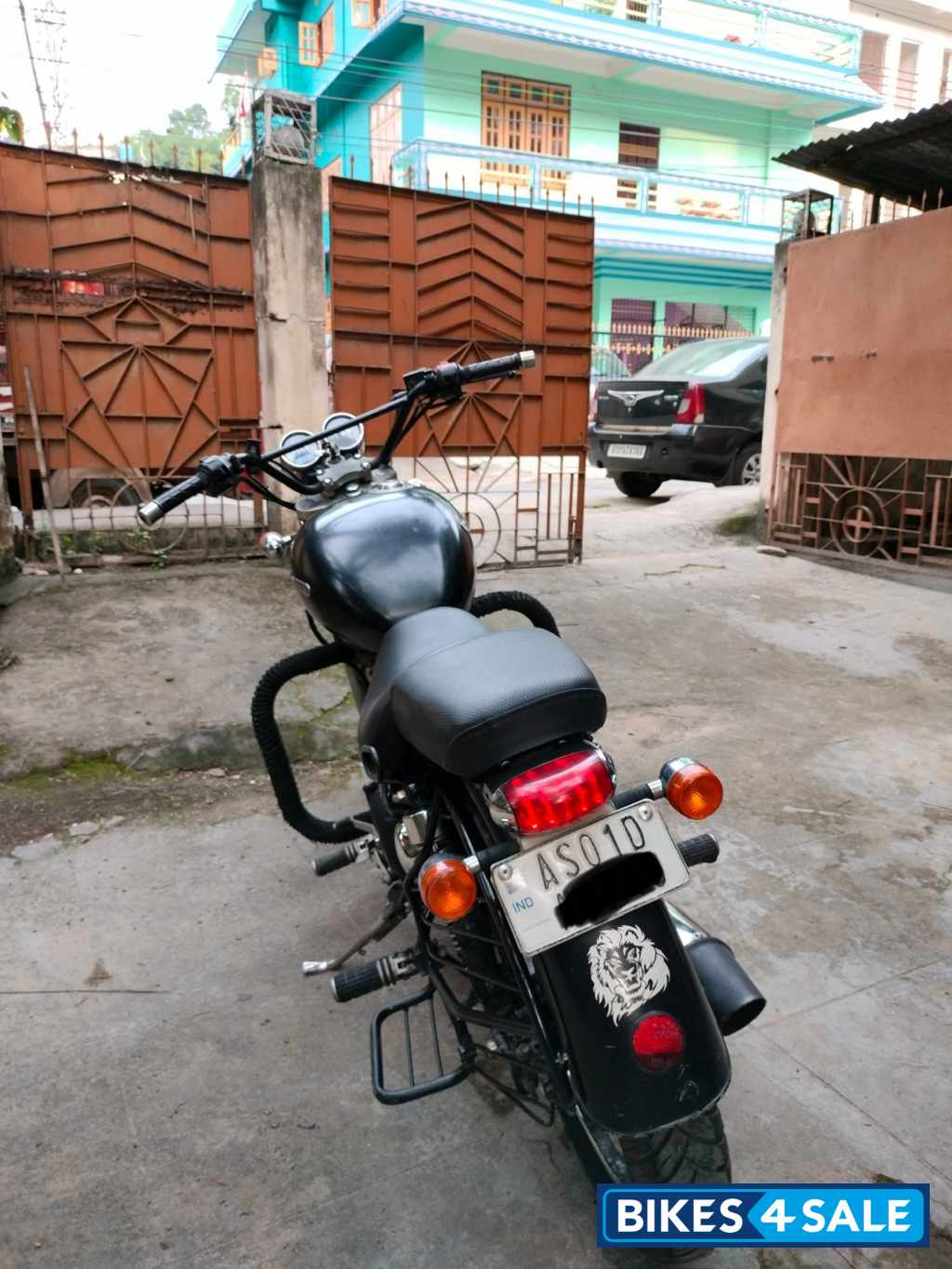 Royal Enfield Thunderbird 350