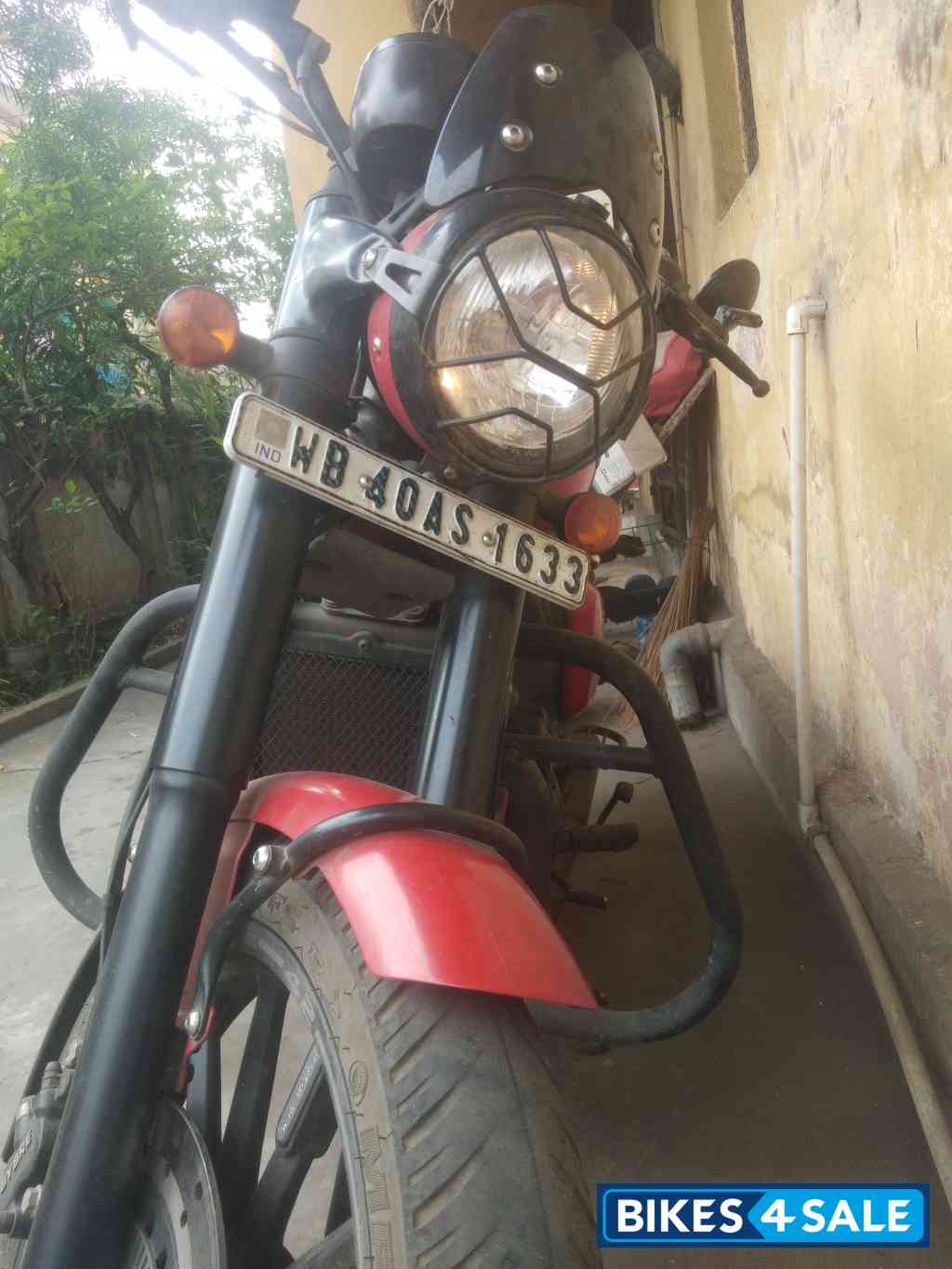 Red Jawa 42 Dual Channel ABS Orion Red