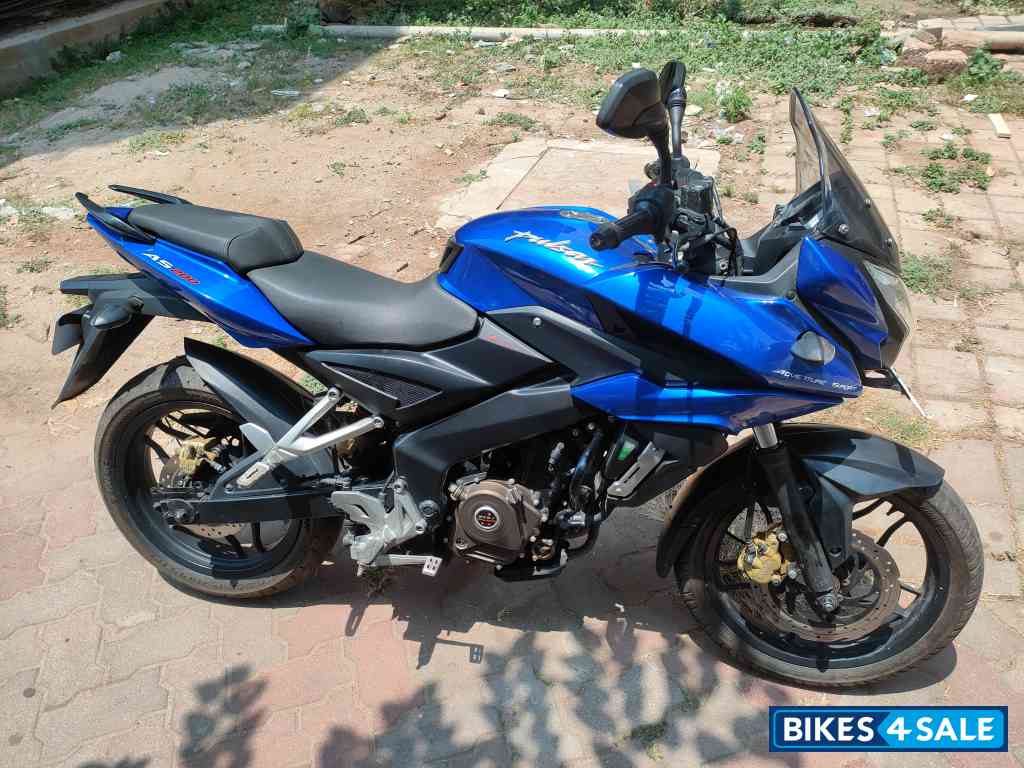 Blue Bajaj Pulsar AS 200