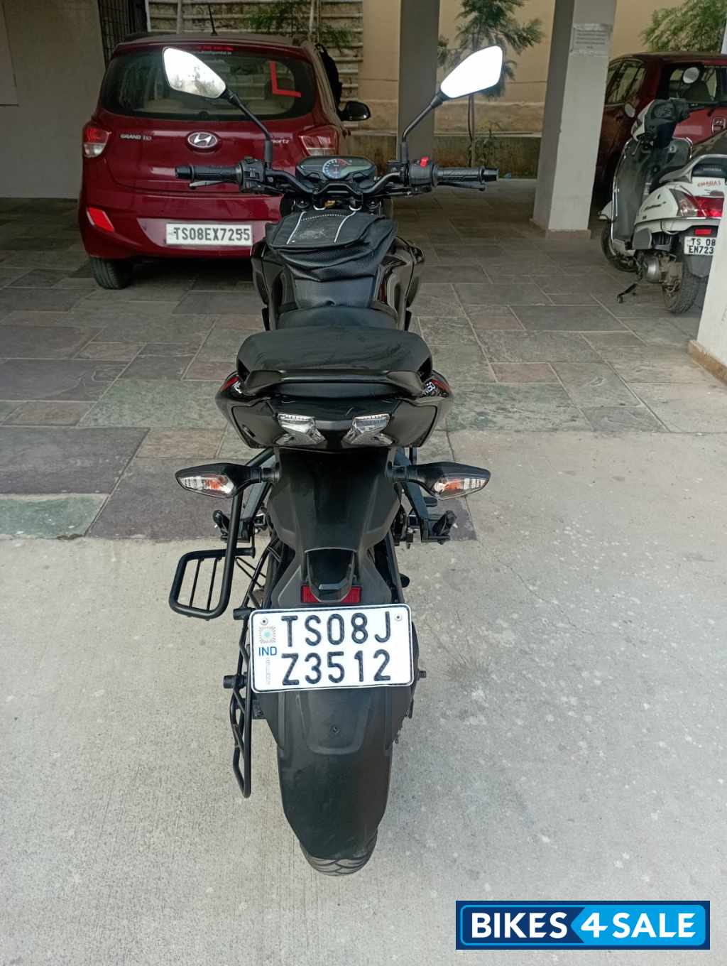 Bajaj Pulsar N150