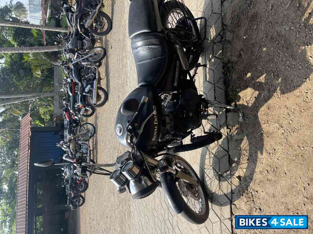 Stone Black Royal Enfield Thunderbird 350