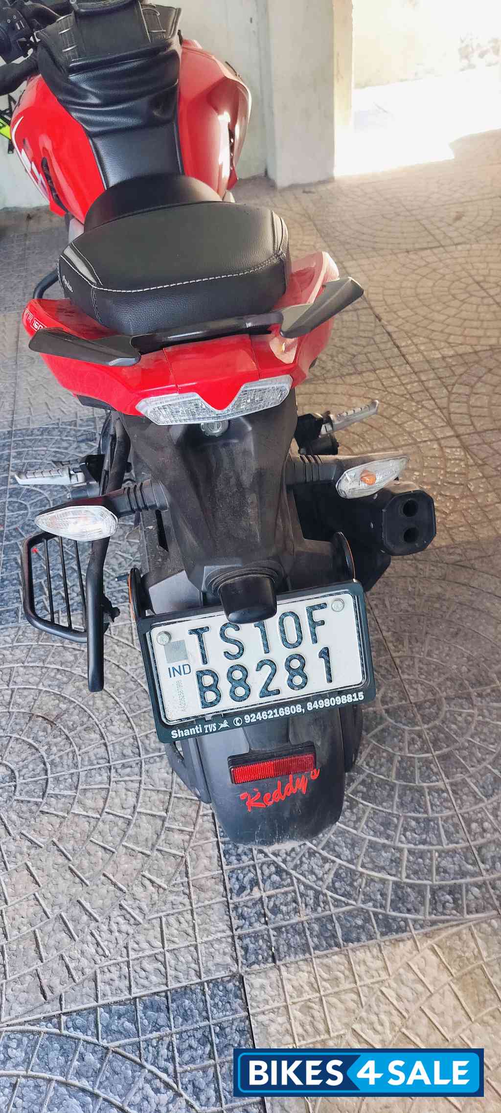 TVS Apache RTR 160 4V BS6