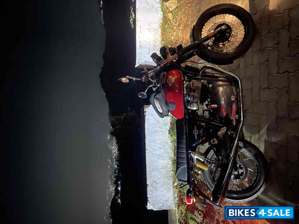 Royal Enfield Interceptor 650 Twin