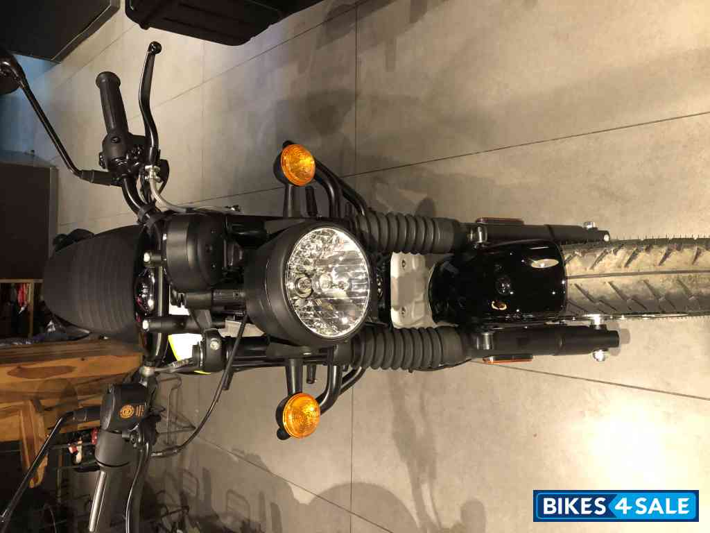 Royal Enfield Hunter 350 Metro