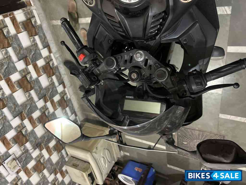 Yamaha YZF R15 V3 BS6