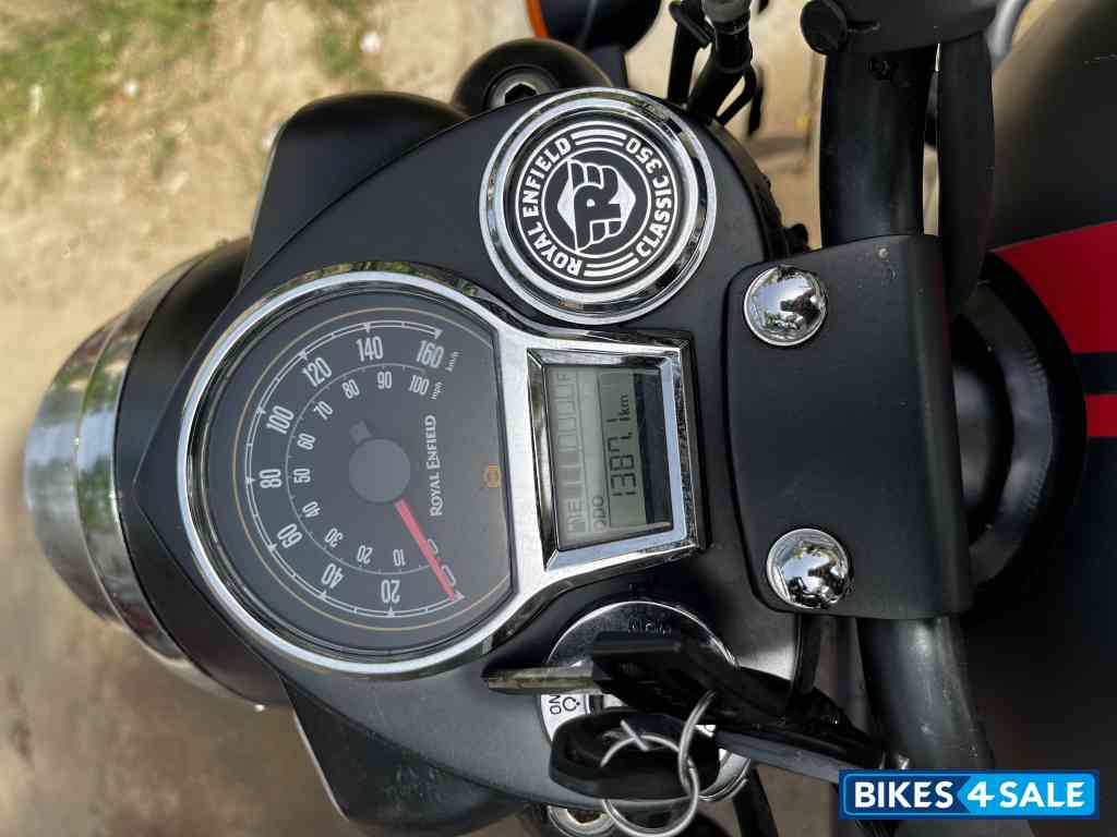 Royal Enfield Classic 350 Royal Enfield Classic 350