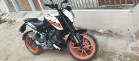 Black And White KTM Duke 200